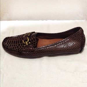 Donald J. Pliner - crocodile print moccasins